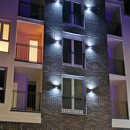 סוקו בניה Millenium Apartment מראה חיצוני תמונה