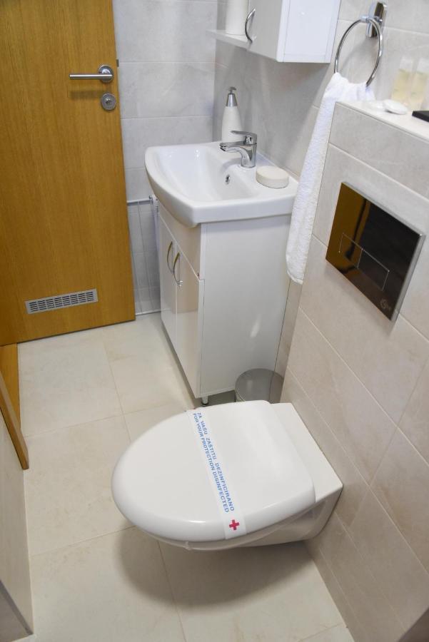 סוקו בניה Millenium Apartment מראה חיצוני תמונה