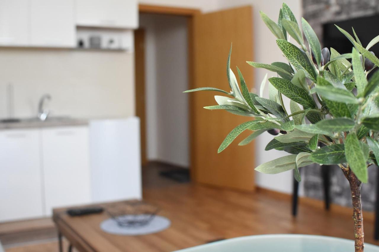 סוקו בניה Millenium Apartment מראה חיצוני תמונה
